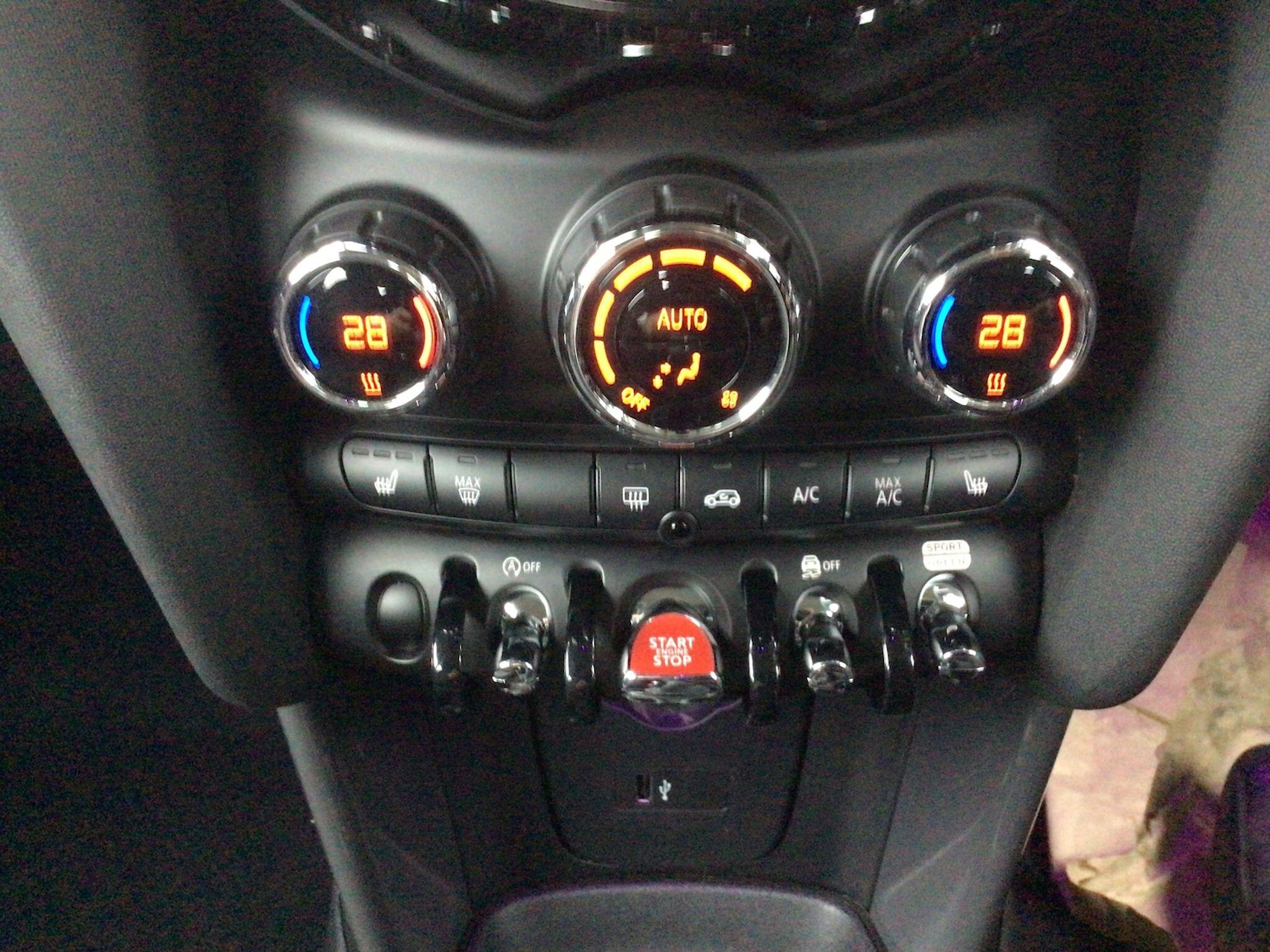 Used MINI Hatch 2019 for sale - 77330794: Photo 19