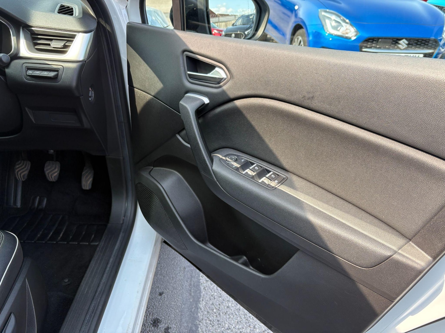 Vehicle 21