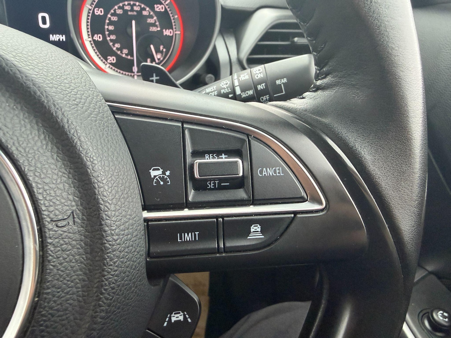 Used Suzuki Swift 2021 for sale - 77737183: Photo 22