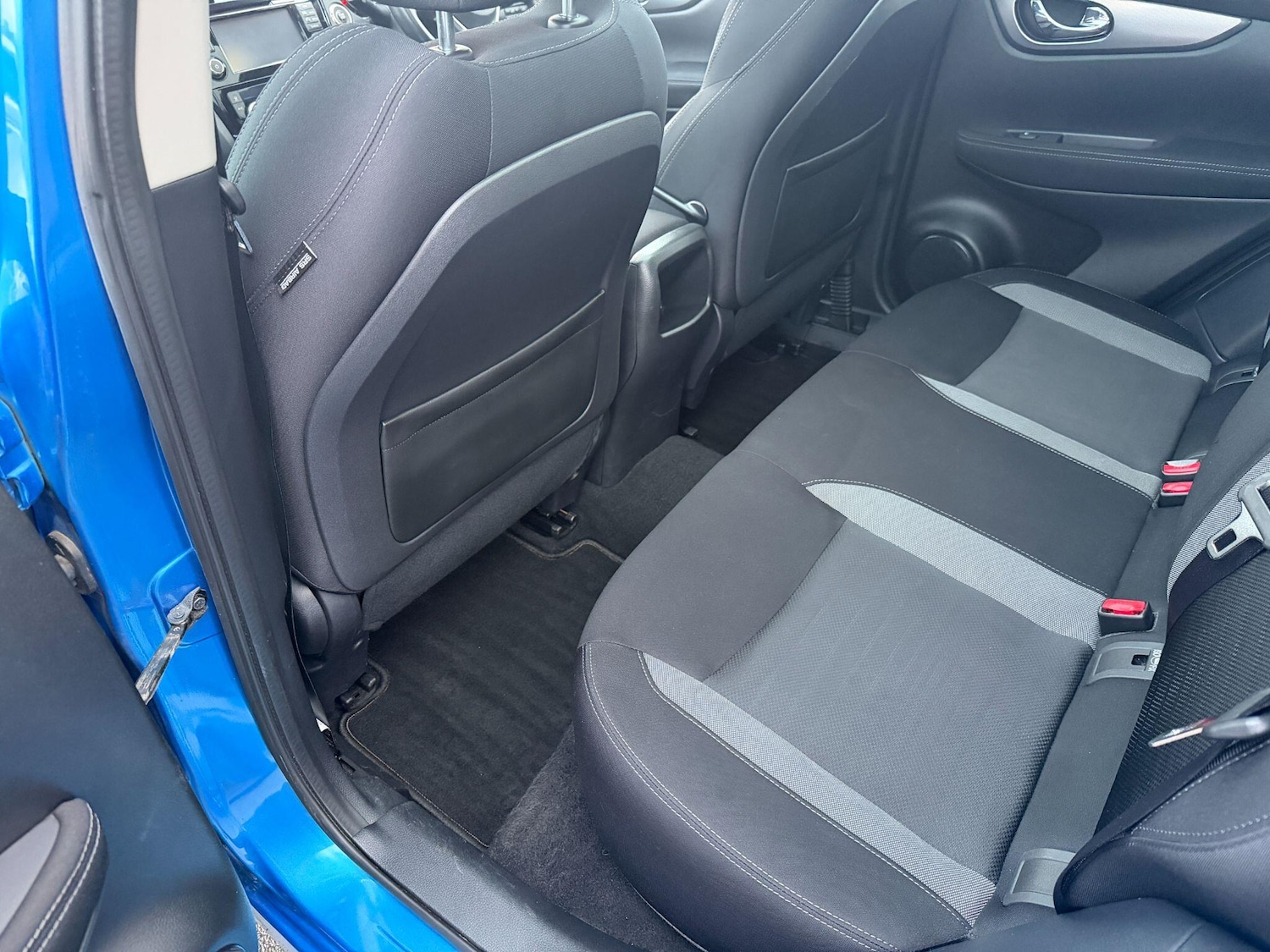 Used Nissan Qashqai 2017 for sale - 77144201: Photo 13