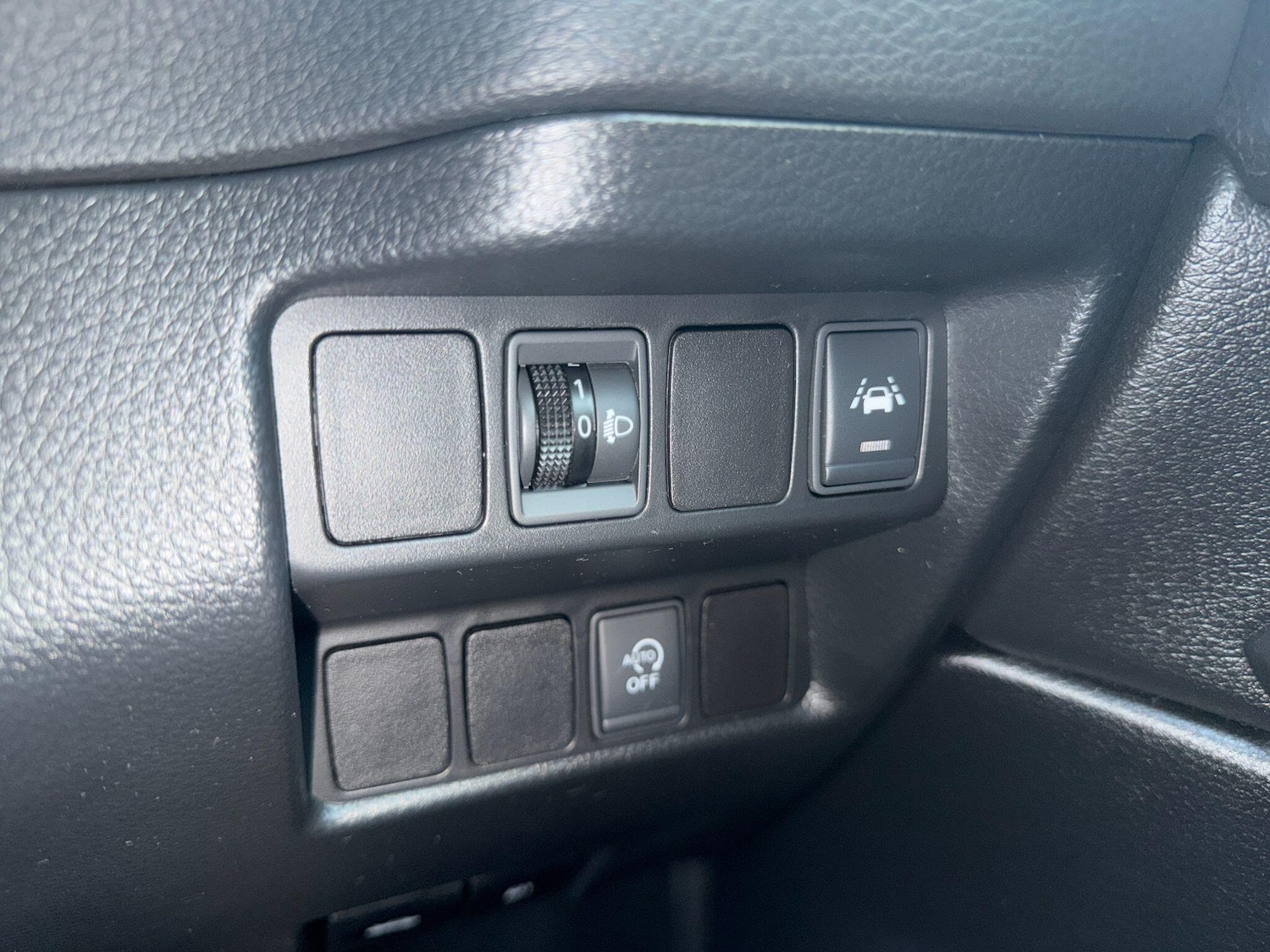 Used Nissan Qashqai 2017 for sale - 77144201: Photo 20