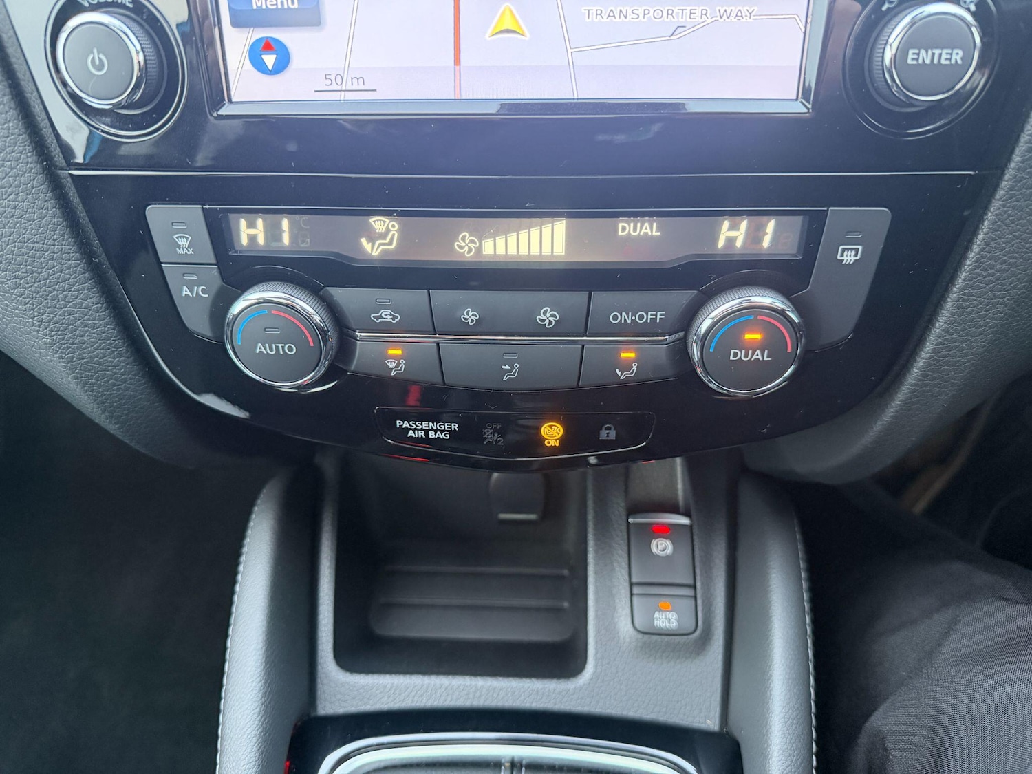 Used Nissan Qashqai 2017 for sale - 77144201: Photo 28