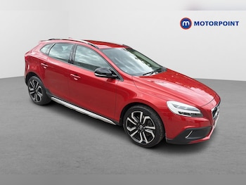 Used Volvo V40 2018 for sale - 79344710: Photo