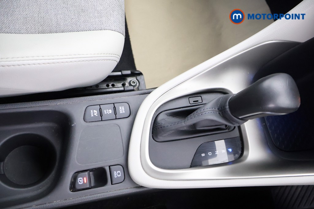 Used Toyota Yaris 2023 for sale - 76767356: Photo 16