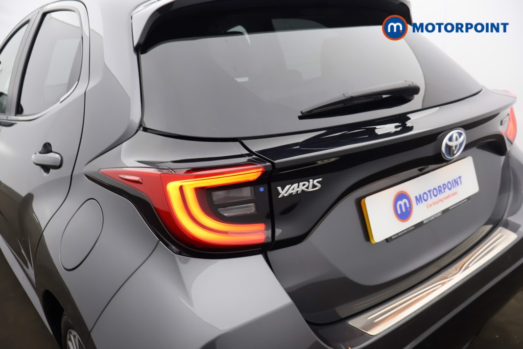 Used Toyota Yaris 2023 for sale - 76767356: Photo 28