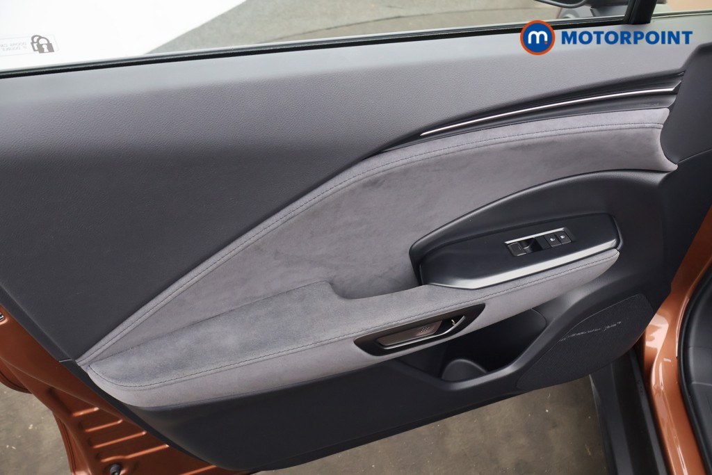 Used Lexus LBX 2024 for sale - 77340335: Photo 27