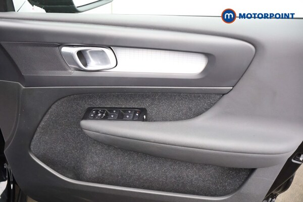 Used Volvo XC40 2021 for sale - 76147013: Photo 17