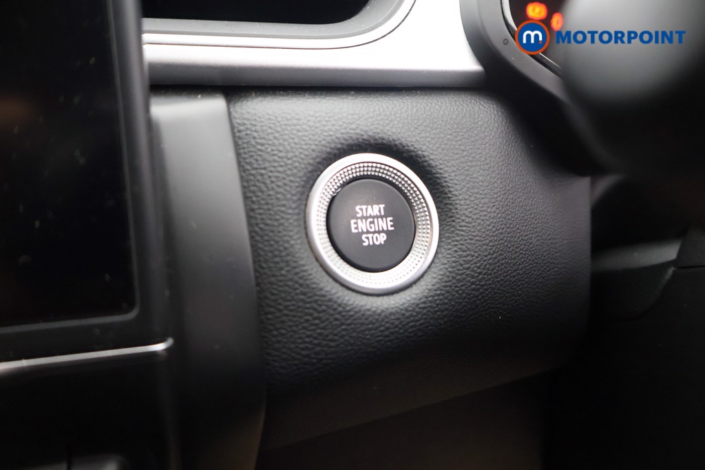 Used Renault Captur 2024 for sale - 76719662: Photo 16