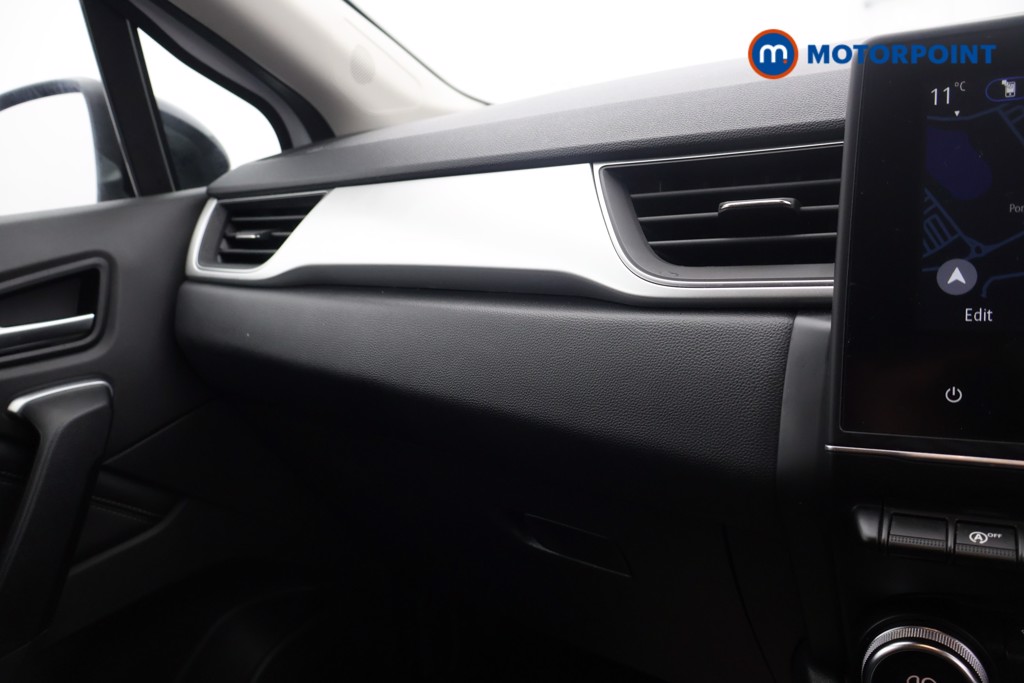 Used Renault Captur 2024 for sale - 76719662: Photo 19