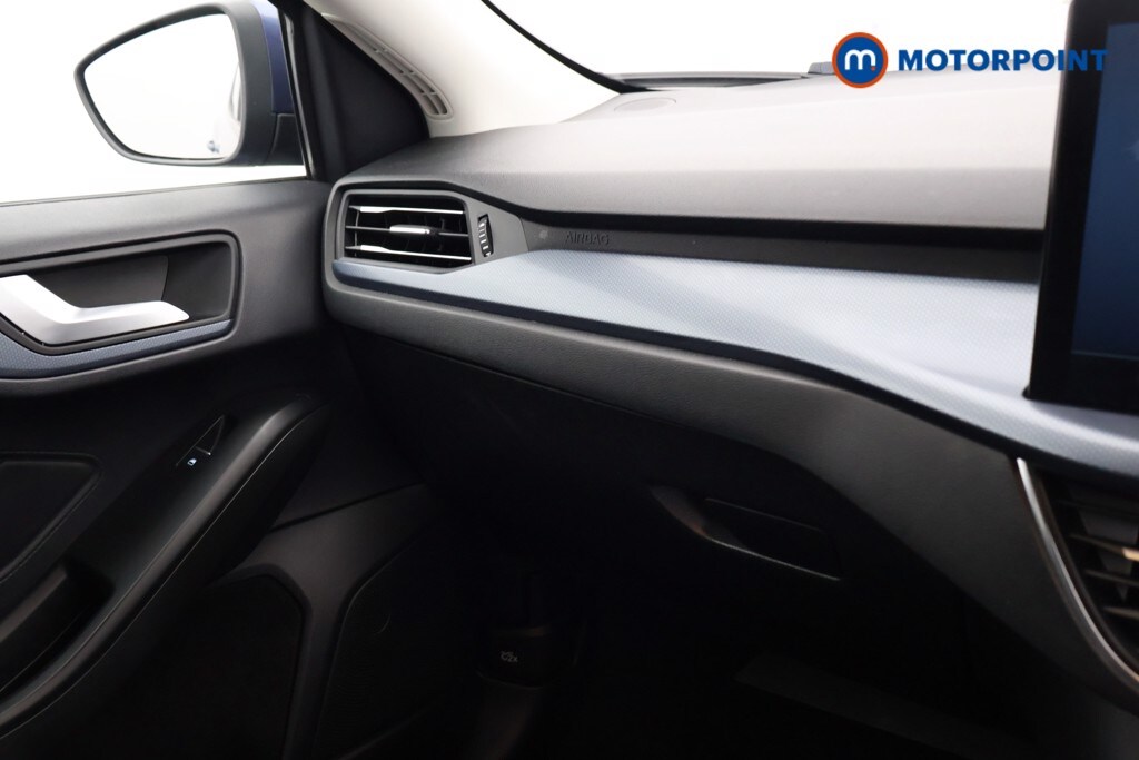 Used Ford Focus 2023 for sale - 76908871: Photo 16