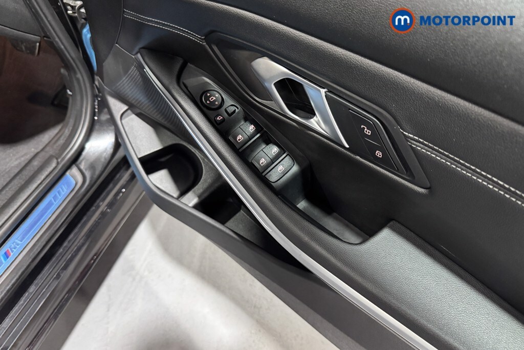 Used BMW 3 Series 2024 for sale - 77834652: Photo 16