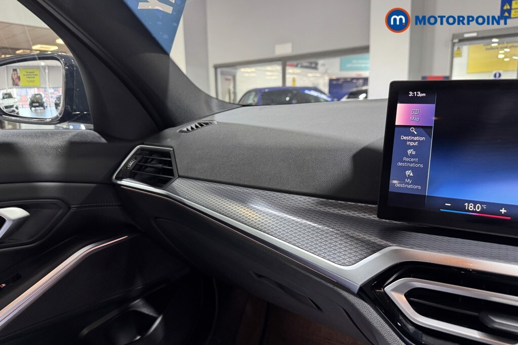 Used BMW 3 Series 2024 for sale - 77834652: Photo 26