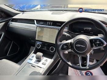 Used Jaguar F-Pace 2024 for sale - 79384152: Photo