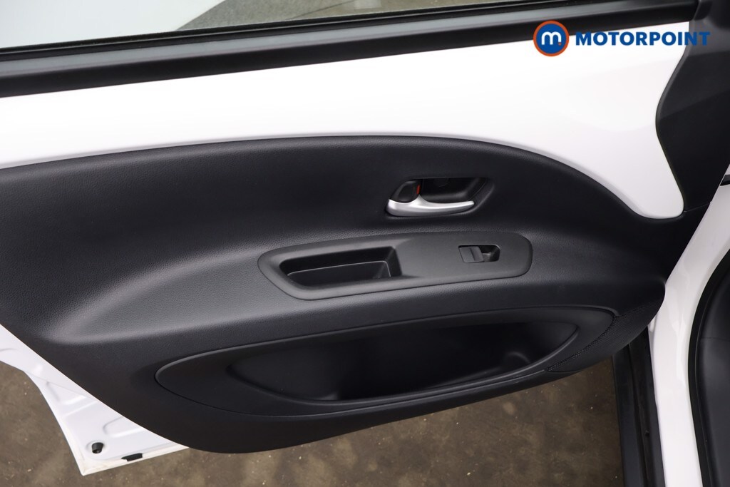 Used Toyota Aygo X 2024 for sale - 78081761: Photo 30