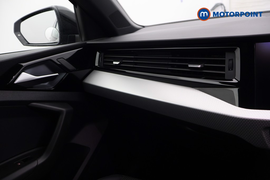 Used Audi A1 2023 for sale - 76650770: Photo 16