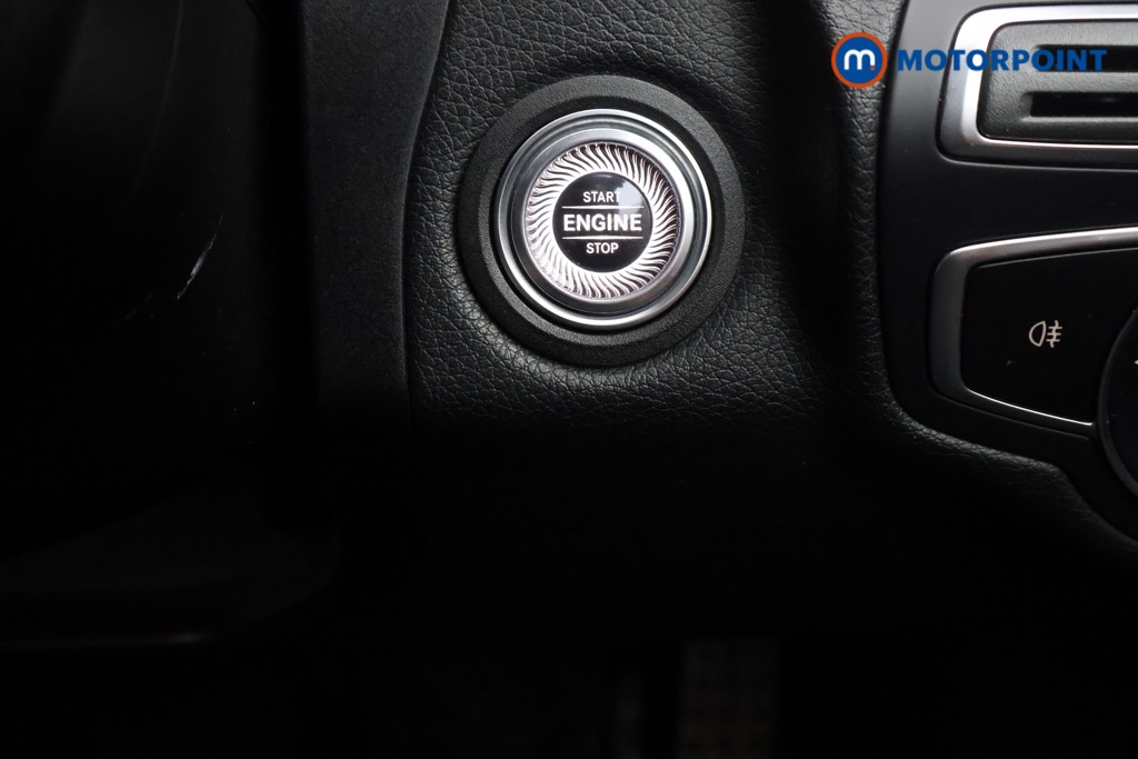 Used Mercedes-Benz C Class 2020 for sale - 77904126: Photo 14