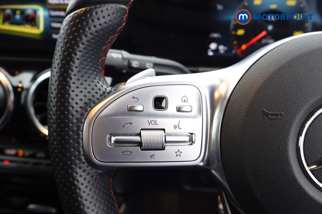 Used Mercedes-Benz GLA 2021 for sale - 76949349: Photo 10