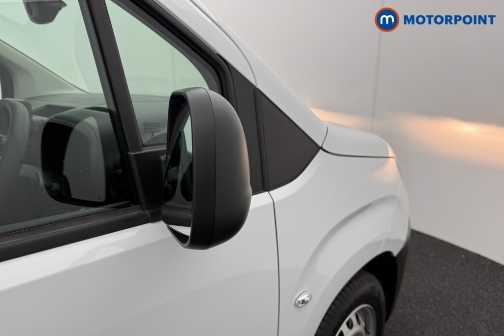 Used Citroen Berlingo 2025 for sale - 76096453: Photo 21