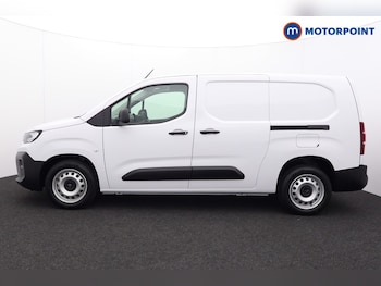 Used Citroen Berlingo 2025 for sale - 76096453: Photo