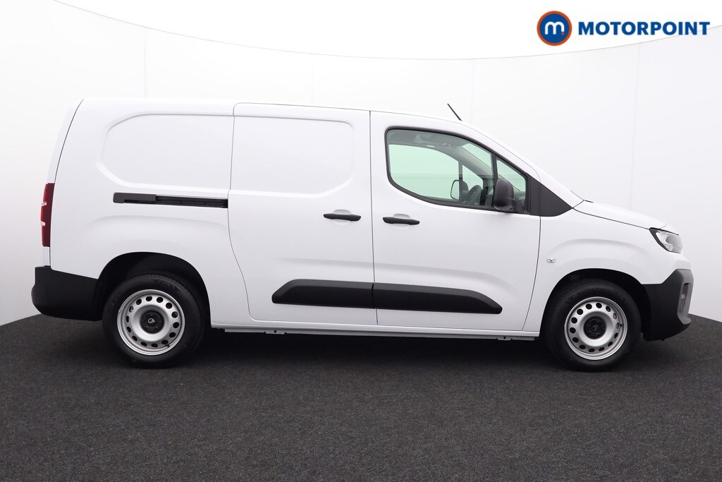 Used Citroen Berlingo 2025 for sale - 76096453: Photo 8