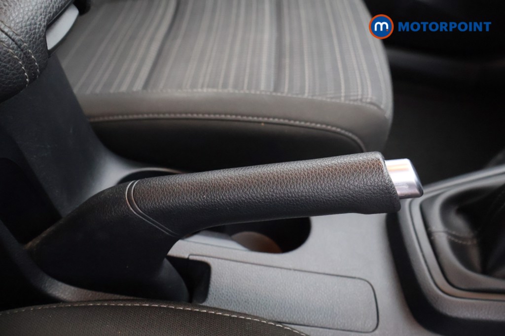 Used Kia Stonic 2022 for sale - 76641273: Photo 16