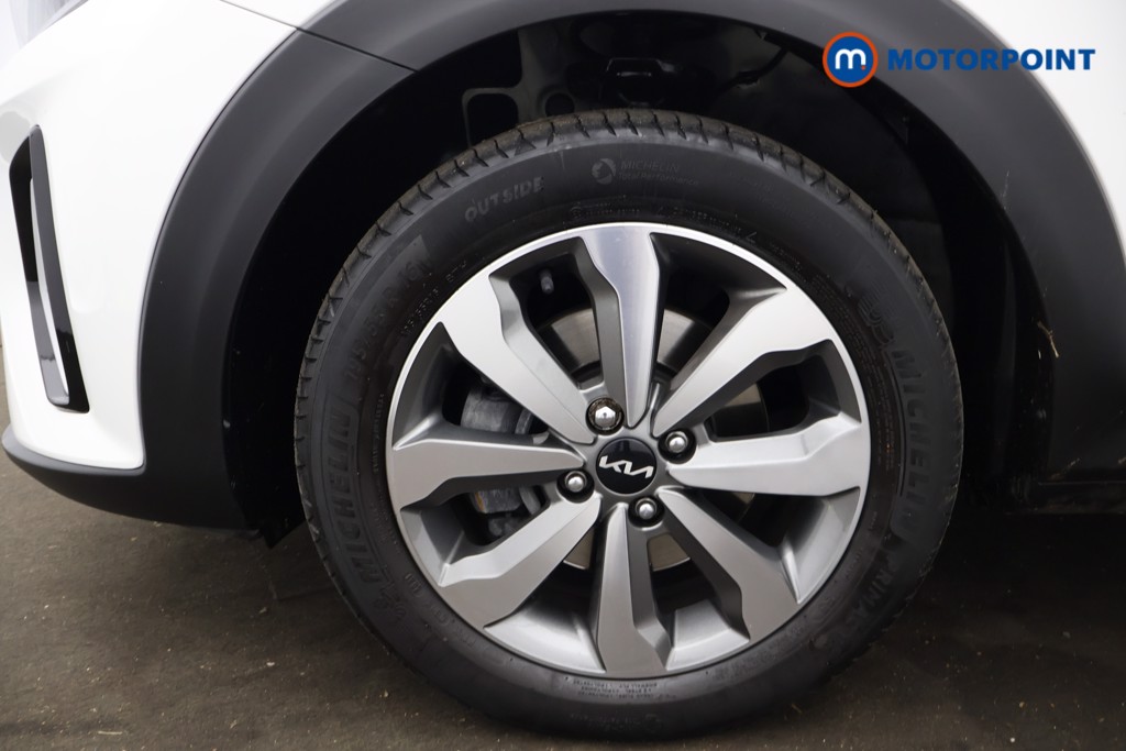 Used Kia Stonic 2022 for sale - 76641273: Photo 26