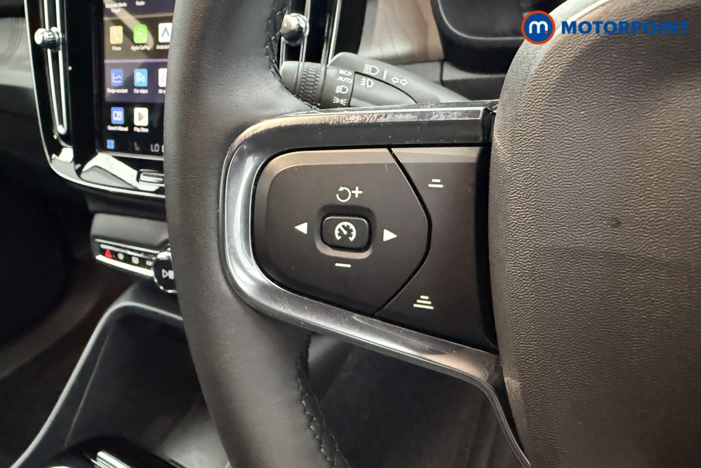 Used Volvo XC40 2022 for sale - 76367089: Photo 11