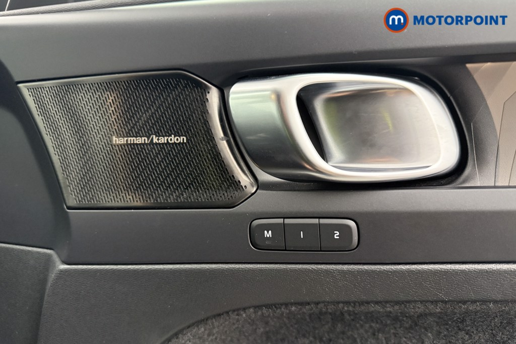Used Volvo XC40 2022 for sale - 76367089: Photo 26