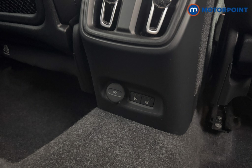 Used Volvo XC40 2022 for sale - 76367089: Photo 31