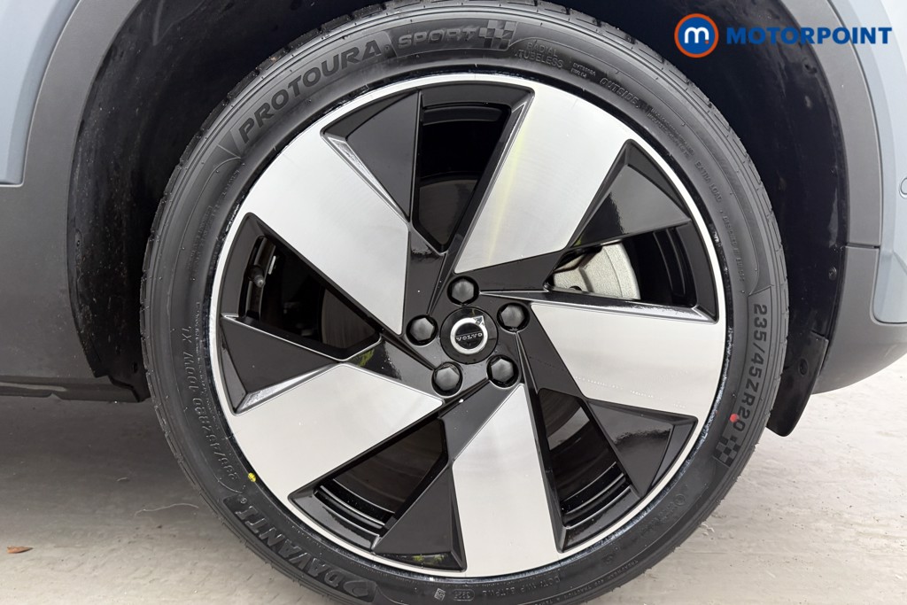 Used Volvo XC40 2022 for sale - 76367089: Photo 44
