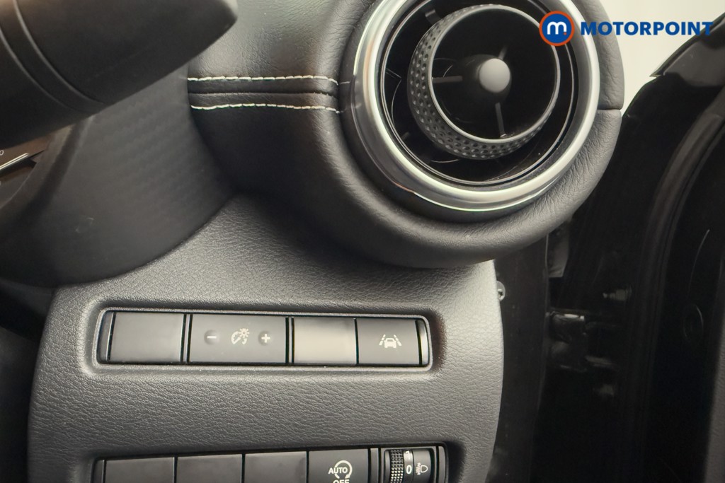 Used Nissan Juke 2023 for sale - 76131772: Photo 26