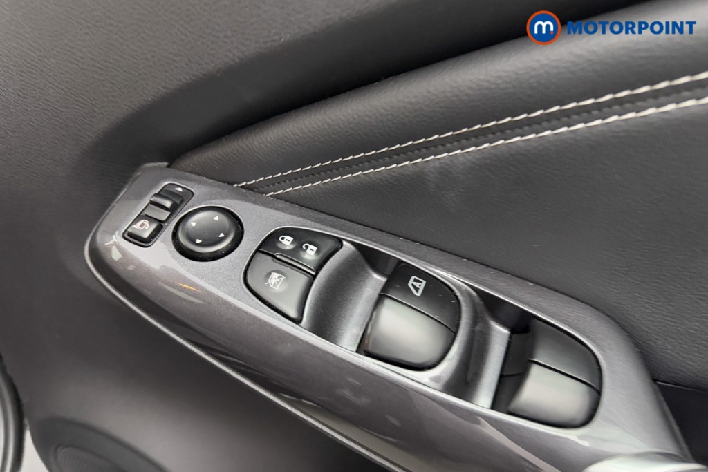 Used Nissan Juke 2023 for sale - 76131772: Photo 28