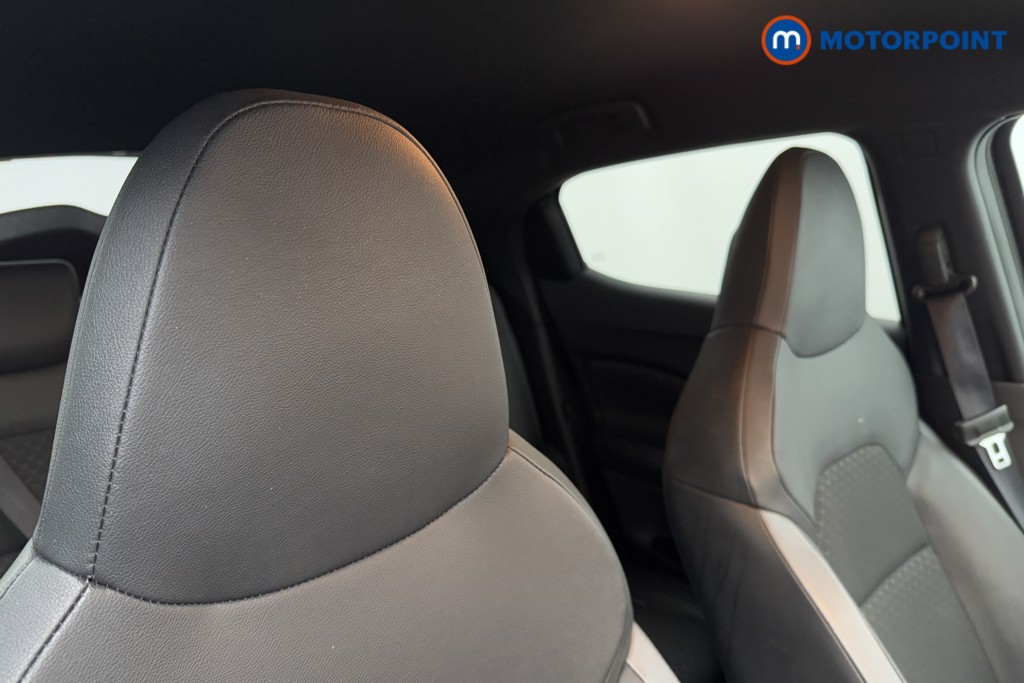 Used Nissan Juke 2023 for sale - 76131772: Photo 30