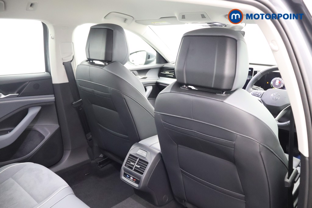 Used Volkswagen Passat 2025 for sale - 77462780: Photo 24