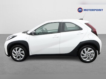 Used Toyota Aygo X 2023 for sale - 77998057: Photo