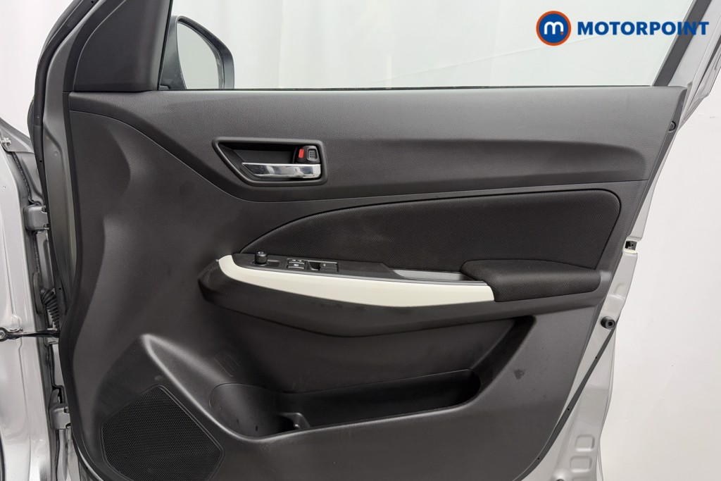 Used Suzuki Swift 2022 for sale - 76508426: Photo 13