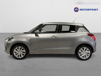 Used Suzuki Swift 2022 for sale - 76508426: Photo