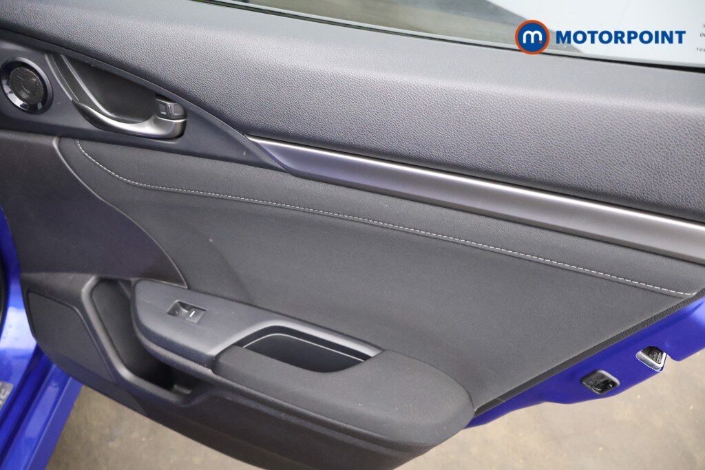 Used Honda Civic 2019 for sale - 78122121: Photo 24