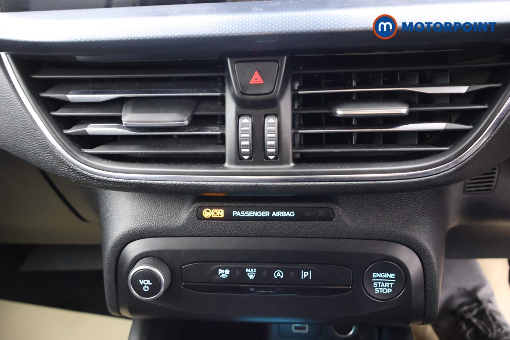 Used Ford Focus 2023 for sale - 76949321: Photo 17