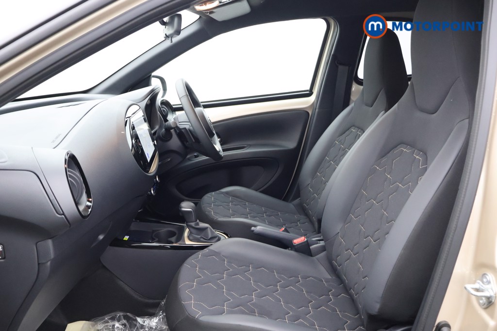 Used Toyota Aygo X 2024 for sale - 77297930: Photo 27