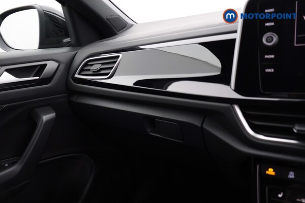 Used Volkswagen T-Roc 2024 for sale - 75690079: Photo 14