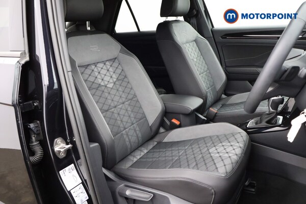 Used Volkswagen T-Roc 2024 for sale - 75690079: Photo 17