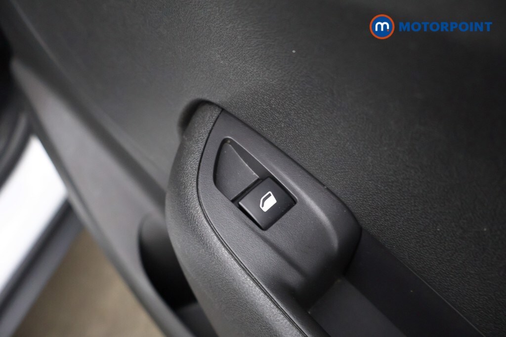 Used Vauxhall Crossland 2024 for sale - 77904164: Photo 32