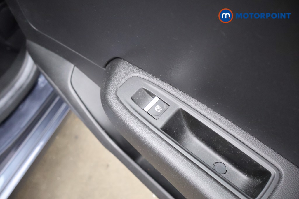 Used Renault Clio 2021 for sale - 78176872: Photo 31