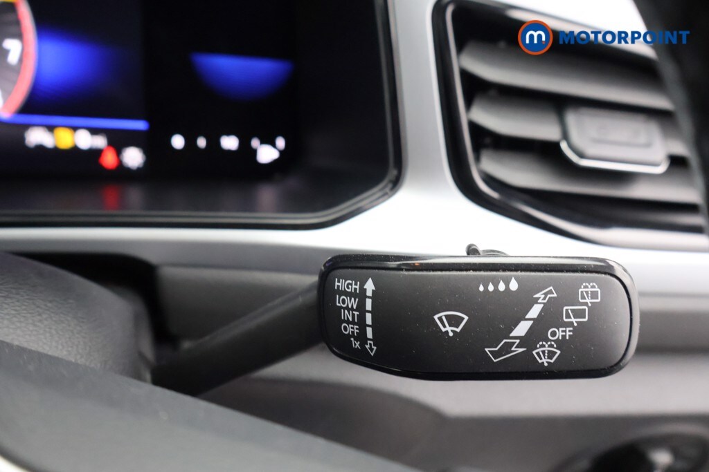 Used Volkswagen T-Roc 2022 for sale - 76333057: Photo 14