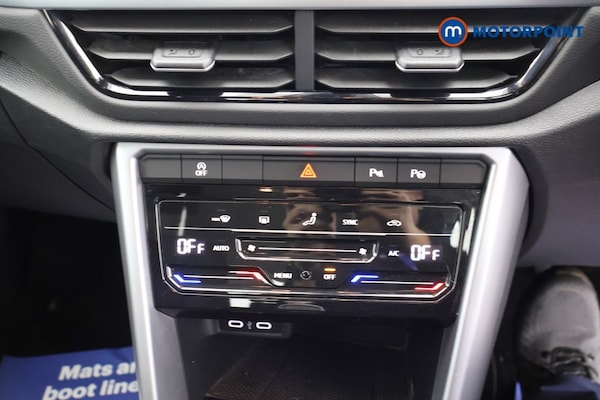 Used Volkswagen T-Roc 2022 for sale - 76333057: Photo 17