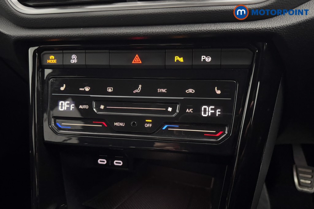 Used Volkswagen T-Roc 2022 for sale - 76367239: Photo 21