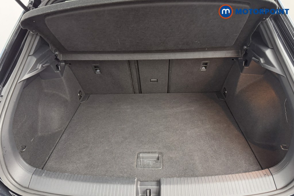 Used Volkswagen T-Roc 2022 for sale - 76367239: Photo 35