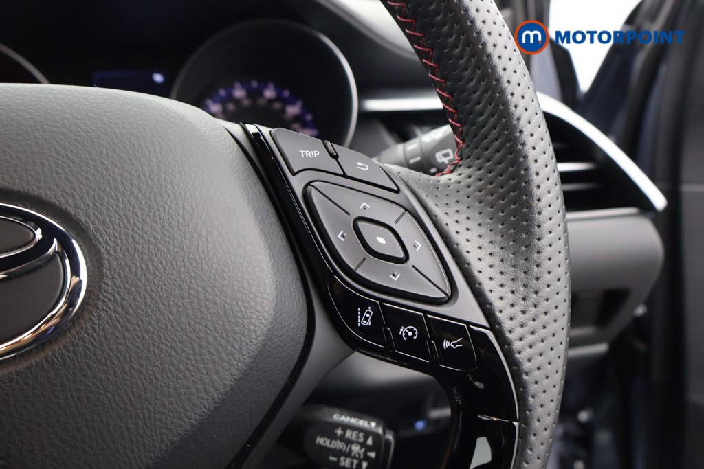 Used Toyota C-HR 2023 for sale - 76892535: Photo 11