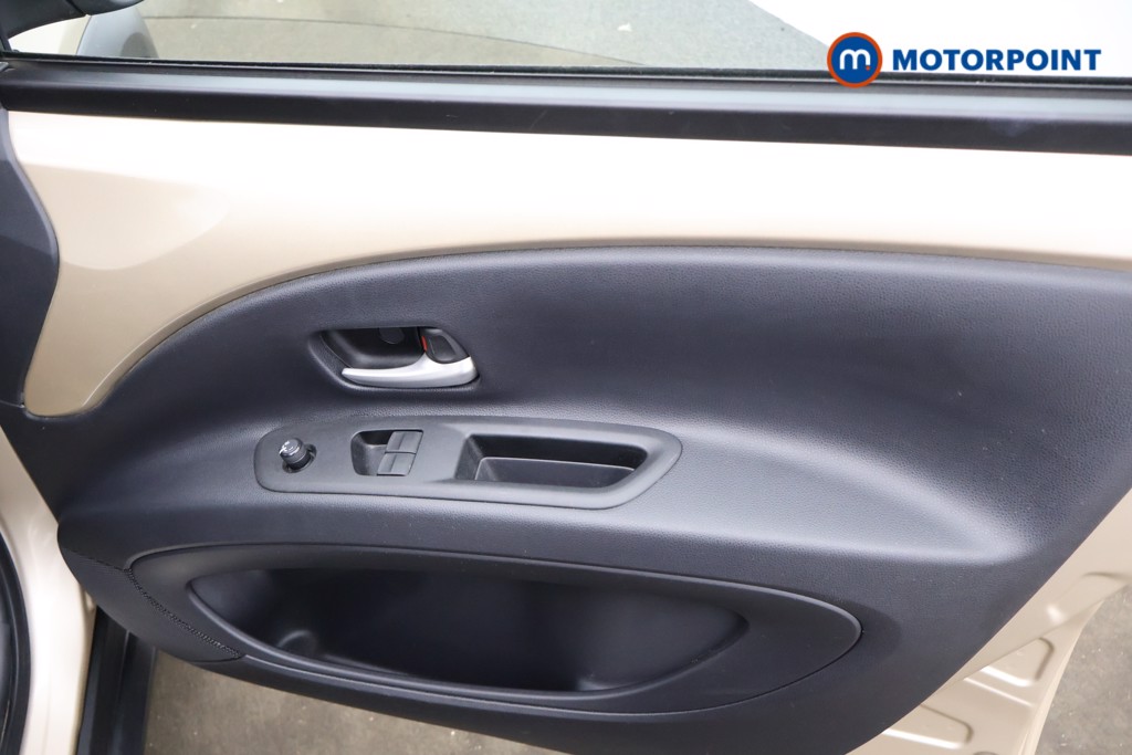 Used Toyota Aygo X 2024 for sale - 78095437: Photo 19